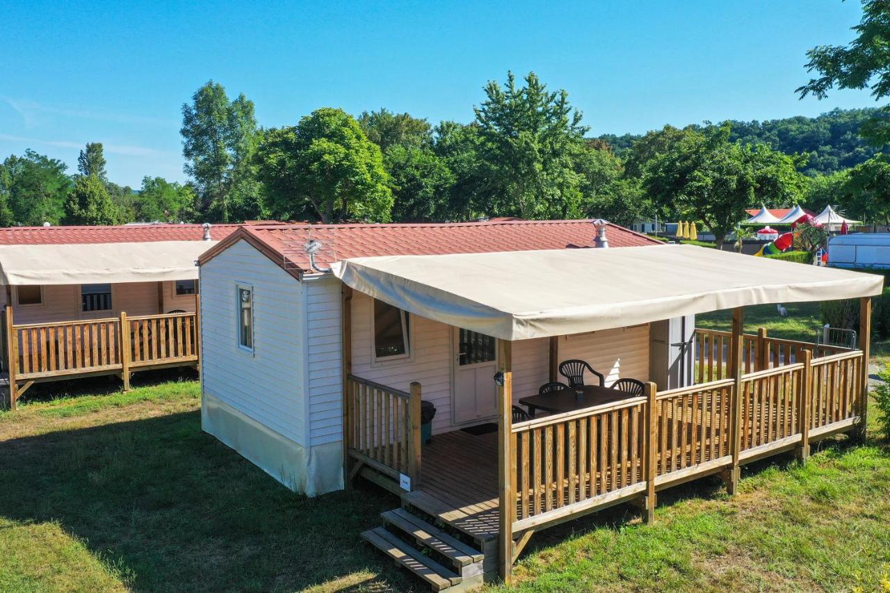 Camping Du Lac Foix Buitenkant foto